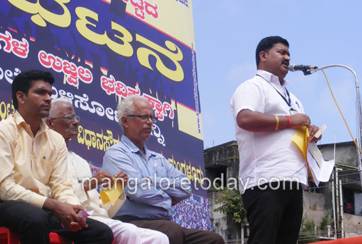 protest 8